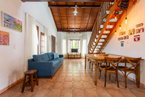 Casa Charmosa com Piscina no Campeche UD4474